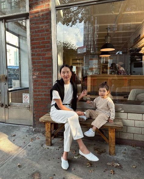 Nicole Warne Style, Gary Pepper, Nicole Warne, Cool Mom, Summer Instagram, On Instagram, Instagram