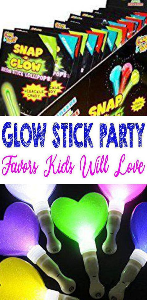 Flashlight Party Favors, Light Up Party Favors, Glow Stick Crafts, Glow Party Favors, Glow Stick Wedding, Chalkboard Party, Kids Chalkboard, Glow Stick Party, Dance Party Birthday