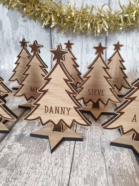 Make gatherings special with personalized place cards designed specifically for Christmas celebrations. Discover woodland tree ornament templates ideal for enhancing festive dining experiences! Mdf Christmas Decorations, Laser Cut Christmas Decorations, Laser Christmas, Christmas Ornament Template, Laser Cut Christmas, Laser Cut Designs, Personalized Place Cards, Laser Cut Wood Crafts, Ornament Template