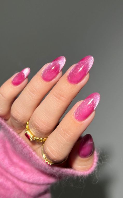 Magnetic Pink Nails, Pink Magnetic Nails, Dark Pink Nails Designs, Magenta Pink Nails, Pink Velvet Nails, Nicki Concert, Hot Pink Nail, Hoco 2023, Magenta Nails