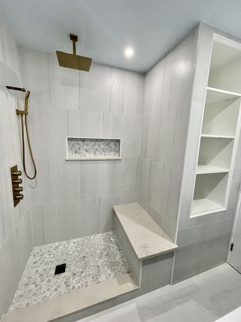 Gray And White Shower Tile Ideas, 6x10 Bathroom Layout, Bathroom Renovation Shower, Bathroom Remodel Plans, Arsitektur Kolonial, Restroom Remodel, Toilet And Bathroom Design, Full Bathroom Remodel, Small Bathroom Renovations