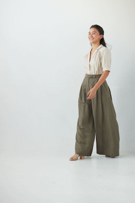 Katherine Pant in Linen Blend - Olive / 6 Linen High Waisted Pants Outfit, Linen Trousers Outfit, Wide Linen Pants, Loose Pants Outfit, High Waisted Pants Outfit, Ethnic Clothes, Linen Wide Leg Pants, Flowy Jumpsuit, Comfort Fashion