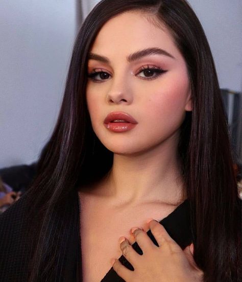 Maquillaje Selena Gomez, Selena Selena, Selena Gomez Makeup, Selena Gomez Photos, Selena G, Eye Makeup Pictures, Marie Gomez, Maquillaje Natural, Celebrity Makeup