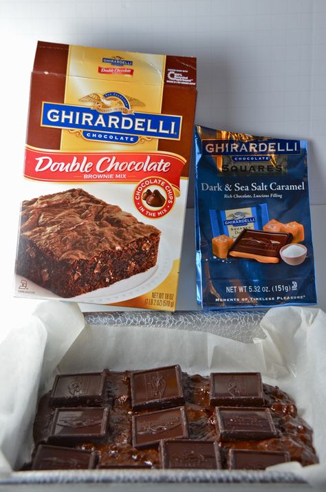 Short And Sweet. Salted Caramel Brownies. | I Sing In The Kitchen Boxed Brownie Recipes, Salted Caramel Candy, Brownie Mix Recipes, Double Chocolate Brownies, Salted Caramel Brownies, Box Brownies, Ghirardelli Chocolate, Caramel Brownies, Caramel Candy