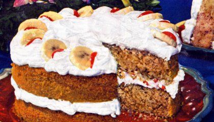 4 fabulous Fiesta Banana Cake recipes from 4 different decades Prune Cake Recipe, Banana Cake Recipes, Confectioners Sugar Icing, Prune Cake, Two Layer Cakes, Banana Cake Recipe, Sugar Icing, Lemon Filling, Jelly Roll Pan