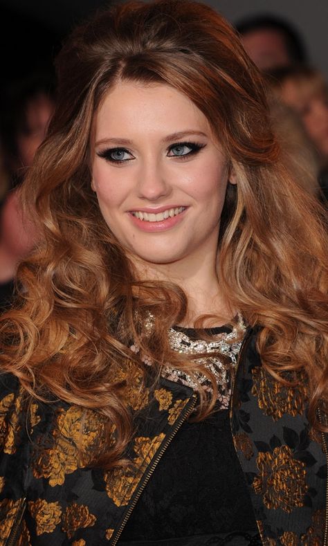 Curls  Ella Henderson At The National Television Awards, 2013 | Look Madison Davenport, Nick Jonas Smile, Ella Anderson, Meghan Ory, Lyndsy Fonseca, Capricorn Girl, Ella Henderson, Singing Voice, Makeup Tricks