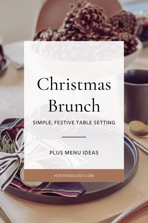 Christmas Theme Brunch, Christmas Brunch Tablescape, Xmas Brunch Ideas, Christmas Brunch Ideas Families, Christmas Brunch Table Decor, Christmas Breakfast Table Setting, Holiday Brunch Ideas Christmas, Brunch Recipes Christmas, Christmas Day Breakfast Ideas