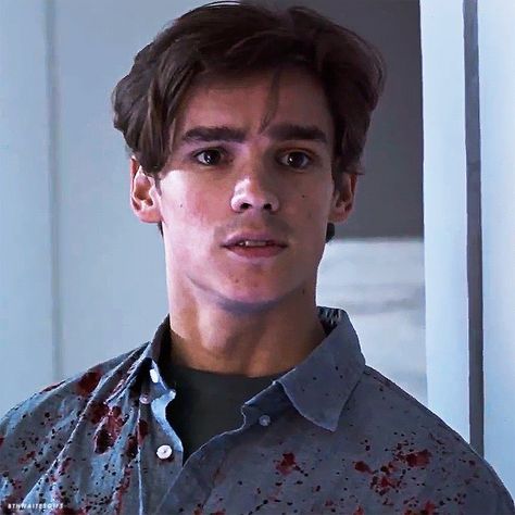 Brenton Thwaites Icons, Brenton Thwaites Titans, Office Uprising, Conor Leslie, Dc Titans, Titans Tv Series, Brenton Thwaites, Dc Memes, Dc Superheroes