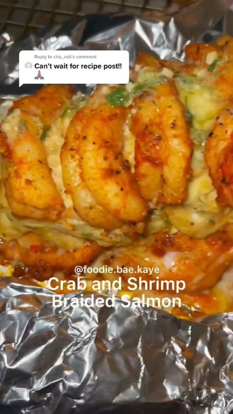 Salmon Topped With Crab Meat And Shrimp, Braided Stuffed Salmon, Braided Salmon Recipes, Salmon With Crab Meat On Top, Braided Salmon With Crab And Shrimp, Stuffed Salmon Crabmeat And Shrimp, Salmon And Crab Recipes, Crab Stuffing For Salmon, Crab And Shrimp Stuffed Salmon