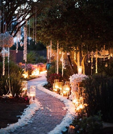 Wedding Ceremony Ideas, Garden Weddings Ceremony, Garden Wedding Dresses, Scottish Wedding, Enchanted Garden, Wedding Aisle, Forest Wedding, Post Wedding, Wedding Looks