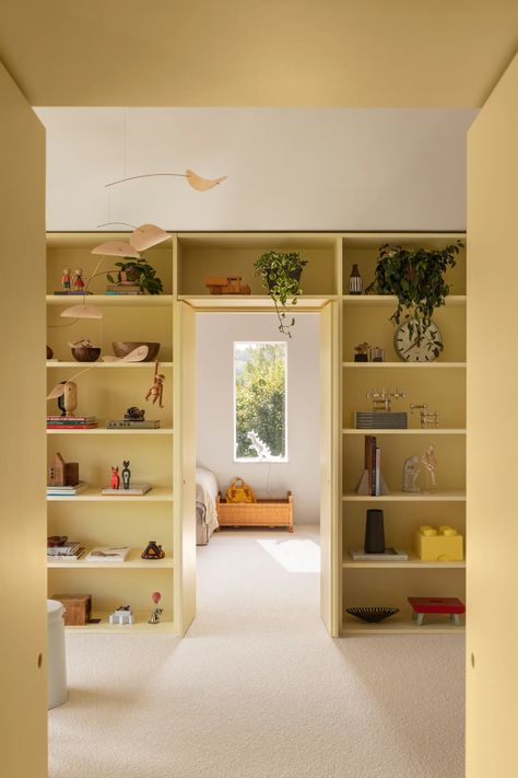 Floor To Ceiling Storage Bedroom, Rumpus Room Ideas Families, Bedroom Color Ideas, Swedish Homes, Swedish Interior Design, 1960s Home, Best Bedroom, Swedish House, Bedroom Walls