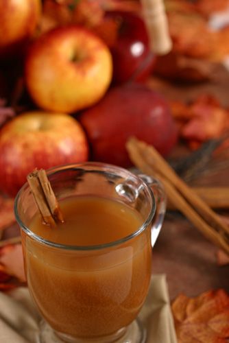 Apple Cider Aesthetic, Cider Aesthetic, Spiked Apple Cider, Mulled Apple Cider, Apple Cider Cocktail, Homemade Apple Cider, Cider Cocktails, Warm Apple Cider, Pedicure Supplies