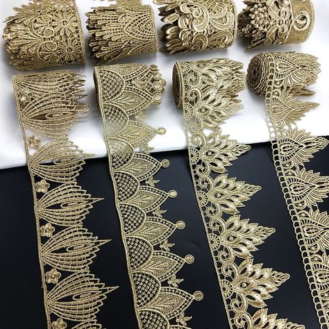 Gold Lace Fabric, Lace Fabric Diy, Crown Diy, Lace Fancy, Fabric Crown, Fashion Design Books, Lace Handkerchief, Diy Crown, Lace Crafts