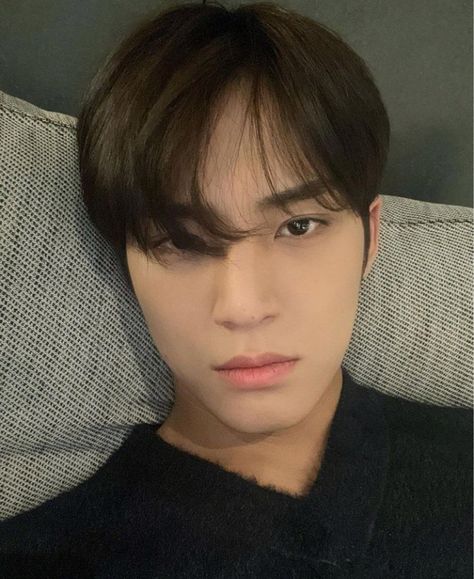 chaewon guy on Twitter: "WHERE WAS THE NEWS THE MEDIA https://t.co/Jsi7sR7Evp" / Twitter Choi Hansol, Seventeen Mingyu, Kim Min Gyu, Kim Mingyu, Seventeen Debut, Mingyu Seventeen, Pledis 17, Kim Min, My Chemical