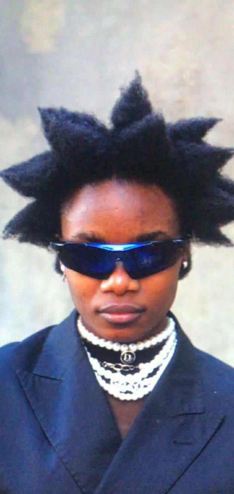 Liberty Spikes Afro Hair, Afro Liberty Spikes, Star Afro Hair, Spiked Collar Outfit, Punk Black Hairstyle, Funky Black Hairstyles, Afrofuturism Hairstyles, Punk Hairstyles Black Women, Black Nonbinary Hairstyles