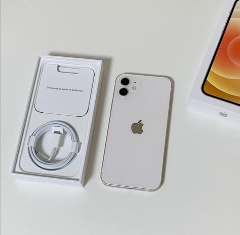 Iphone 12 Aesthetic White, Ip 11 White, Iphone 13 Mini White, Iphone 12 Mini White, Iphone 12 Aesthetic, Iphone 12 White, Iphone 11 White, Iphone Beauty, Future Iphone