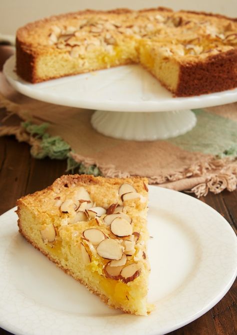 Lemon Almond Butter Cake is a simple, buttery, delicious cake that gets big flavor from plenty of lemon curd. A great cake for everything from brunch to dessert! - Bake or Break ~ https://bakeorbreak.com Lemon Almond Butter Cake, Lemon Curd Almond Cake, Lemon Almond Cake Recipe, Lemon Butter Cake 12 Tomatoes, Leftover Lemon Curd, Almond Lemon Cake, Almond Butter Cake, Lemon Butter Cake, Lemon Almond Cake