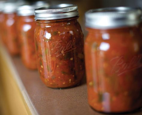 Fresh Salsa | Fresh Preserving Ball Canning Recipes, Canned Salsa Recipes, Salsa Canning Recipes, Jam Making, Ball Canning, Canning Salsa, Canning Vegetables, Canning Tips, Hot Salsa