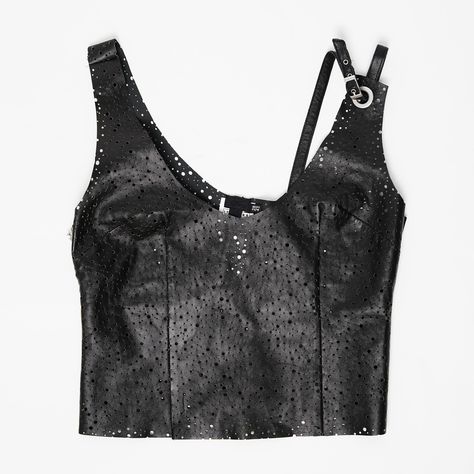 Italian designer perforated leather bustier corset top in black. Silver toned hardware with side zip and adjustable shoulder strap. Made in Italy. Italian size 28/42 correlates with a EU size XS Measurements Chest 41,5cm Waist 36,5cm Length (center front) 25,5cm Length with straps 46cm 10/10 condition Dm to buy. We offer worldwide shipping. For inquiries get in touch 💌 #sidebysidestore #sidebysidestoreavailable #archive #archivefashion #designerarchivesstore Leather Bustier Corset, Leather Bustier, Archive Fashion, Perforated Leather, Italian Designer, Corset Top, Italian Design, Side Zip, Black Silver