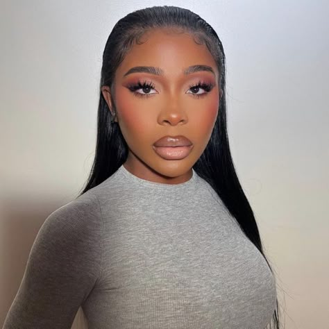 Flawless Face Makeup, Jayda Cheaves, Sultry Makeup, Face Beat Makeup, Makeup For Black Skin, Brown Skin Makeup, Glam Makeup Look, Luxury Cosmetics, Cute Makeup Looks