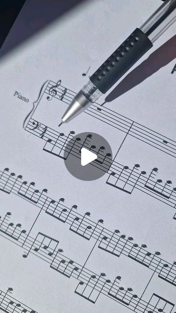 KiaraSound on Instagram: "Passacaglia - Handel For the score: https://www.sheetmusicplus.com/en/product/passacaglia-22489215.html?aff_id=754173 - #piano #music #pianotutorial #classicalmusic #relax #fypシ #fyp #compositor #instrument #scores #pdf #handel #passacaglia #passacagliapiano" The Score, Piano Tutorial, January 29, Music Score, Piano Music, Classical Music, Piano, Music, On Instagram