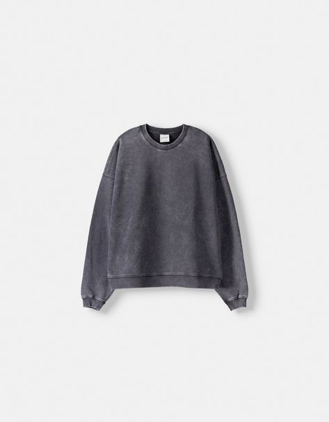 Sweatshirts and hoodies - Men | Bershka Bershka Men, Fitness Girl, Sweatshirts And Hoodies, Dream Clothes, Shirts & Tops, Shopping List, New Collection, Mens Sweatshirts, Hoodies Men