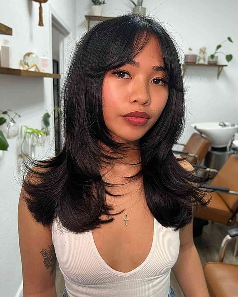 Short Hair Long Bangs, Bangs Styling, Soft Curtain Bangs, Front Bangs, Layered Haircuts For Medium Hair, Hairstyles For Layered Hair, Awesome Hair, Haircuts For Medium Hair, Haircuts Straight Hair