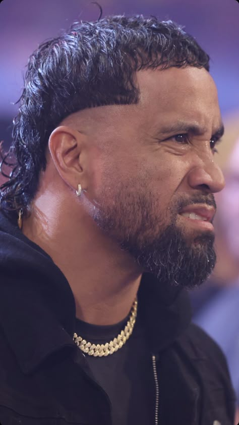 Beard And Mullet, Jey Uso Haircut, Jey Uso Wallpaper, Mohawk Fade, Joshua Fatu, Wwe Belts, Short Fade Haircut, Chris Brown Wallpaper, Jimmy Uso