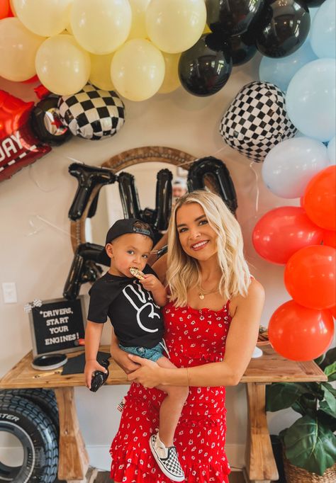 Two Fast Birthday Outfit, Cars Birthday Cake, Car Birthday Theme, Car Themes, Cars Birthday, Themed Outfits, 2nd Birthday Parties, Family Outfits, Mom Outfits