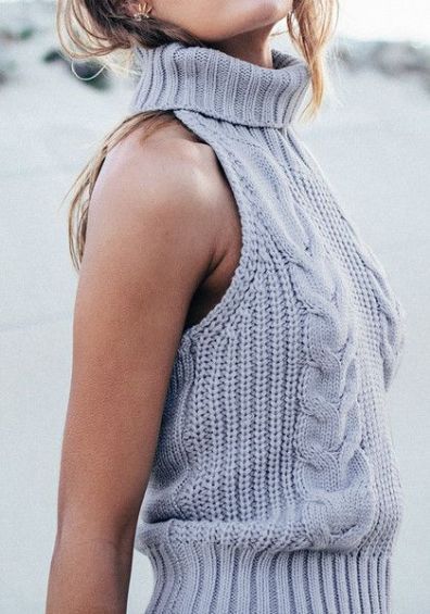 This is one of the cutest turtleneck outfits for winter! Sleeveless Turtleneck Outfit, Turtleneck Outfits, Turtleneck Outfit, Icelandic Sweaters, Grey Turtleneck Sweater, Grey Turtleneck, Sleeveless Turtleneck, Cute Winter Outfits, Sabo Skirt