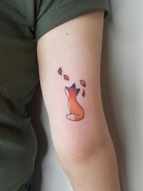 Cute simple fox fall halloween tattoo Fall Tattoo Ideas Autumn Small, Cute Fox Tattoo Simple, Mini Fox Tattoo, Tattoo Fox Small, Cute Squirrel Tattoo, Fox Tattoo Small Simple, Small Fall Tattoos, Tattoo Fox Minimalist, Small Fox Tattoos For Women