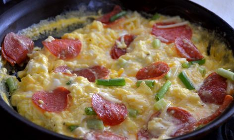 Pepperoni And Cheese Scrambled Eggs Quick Low Carb Breakfast, Cheese Scrambled Eggs, Beef Pepperoni, Pepperoni And Cheese, Pepperoni Recipes, Scrambled Eggs With Cheese, Food Network Magazine, Be Amazing, Low Carb Breakfast