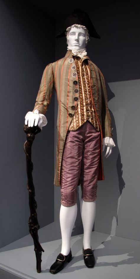 France Revolution, French Revolution Fashion, 18th Century Mens Fashion, Fashion Timeline, Masculine Fashion, Telling A Story, 18th Century Clothing, 18th Century Fashion, Frock Coat