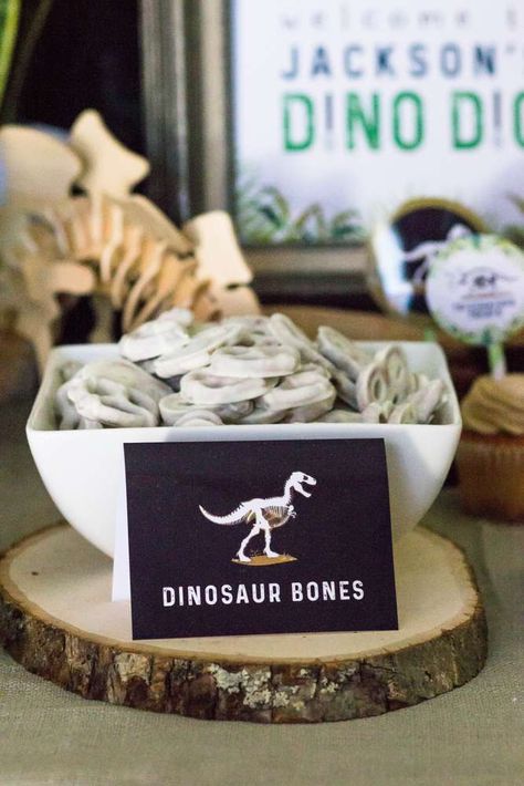 Paleontologist Party, Dinosaur Party Food, Dinosaurs Birthday Party, Dino Dig, White Chocolate Covered Pretzels, Dinosaurs Birthday, Dinosaur Invitation, White Chocolate Covered, Dinosaur Birthday Party Decorations