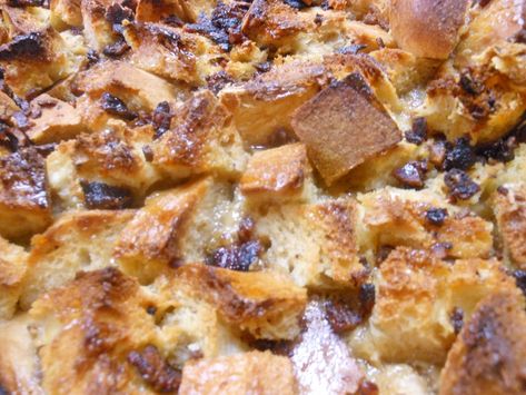 Maple Bacon Bread Pudding - All Things Sweet Maple Bread, Bacon Bread, Warm Desserts, Custard Pudding, Thick Cut Bacon, Flavor Ice, Maple Bacon, Bacon Bits, Bread Pudding