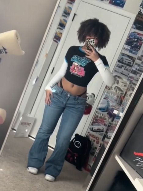 Petite Black Women Fashion, Thunder Thighs Outfits, Body Goals Curvy Outfits Jeans, Cute Outfits For Curvy Women, Thick Girlfriend Outfits, Street Style Outfits Casual, Coquette Outfits, Fake Acc, Clueless Outfits