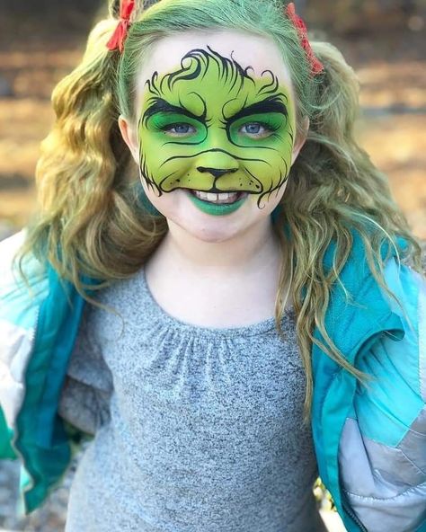 Christmas Light Face Paint, Grinch Face Paint Kids, Gingerbread Man Face Paint, Grinch Makeup Kids, Grinch Face Painting, Elf Face Paint, Grinch Makeup Looks, Grinch Face Paint, Derby Makeup