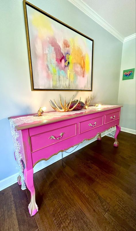 Hot pink brunch table with gold accents. MK Decker Designs painting. Pink Brunch, Brunch Table, Pop Of Color, Gold Accents, Hot Pink, Color Pop, Dining Room, Pink, Gold