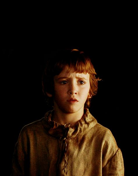 Art Parkinson, Rickon Stark Art Parkinson, Rickon Stark, Alyssa Targaryen, Asoiaf Art, Period Dramas, Winter Is Coming, Art Inspo, Period, Drama