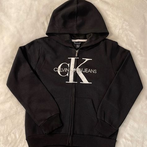 New W/Tags, Calvin Klein Logo Zip Front Hoodie, Size M (8/10), Black Calvin Klein Outfits, Calvin Klein Sweatshirt, Pink Calvin Klein, Calvin Klein Hoodie, Calvin Klein Shirt, Vintage Calvin Klein, Calvin Klein White, Tommy Hilfiger Sweater, Birthday Wishlist