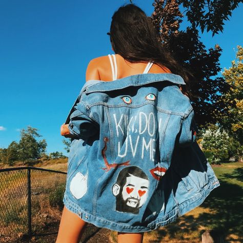 One Of A Kind, Hand Painted Denim Jackets Customized To Your Liking. Every Jacket Is Unique:) Jean Shorts, Flannels, And Overalls Done As Well Send In Own Denim Jacket: $125 Using My Denim Jackets: $145 Additional Patches Available To Add To Order. Additional Shipping Fee Varies. ((Customers Who Refer Others Will Get 10% Off Their Next Purchase!!!)) Hand Painted Denim, Unique Jeans, Hand Painted Denim Jacket, Painted Denim Jacket, Painted Denim, Denim Jackets, Blue Gray, Jean Jacket, Jean Shorts