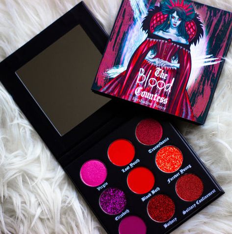 Vampire Eyeshadow Palette, Avant Garde Makeup Editorial, Red Makeup Palette, Gothic Palette, Makeup Pallettes, Red Eyeshadow Palette, Elizabeth Bathory, Makeup Wishlist, Cool Makeup Looks