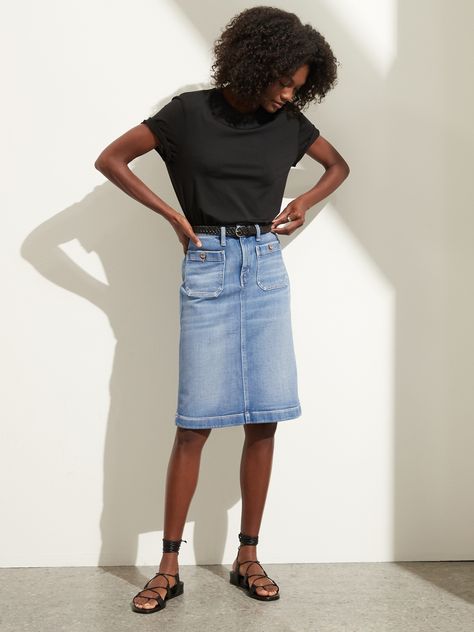 Denim Pencil Skirt Outfit, Long Jean Skirt Outfits, Denim Skirt Outfit Summer, Banana Republic Style, Spring Skirt Outfits, Jean Skirt Outfits, Long Jean Skirt, Pencil Skirt Outfits, Cute Modest Outfits