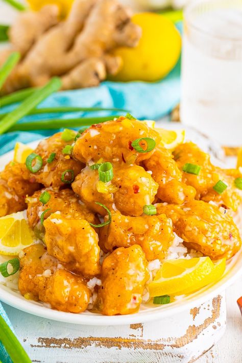 Chinese Lemon Chicken Recipe Healthy, Asian Lemon Chicken Recipe, Lemon Chicken Sauce Recipe, Sticky Lemon Pepper Chicken, Asian Lemon Chicken, Healthy Lemon Chicken Recipe, Lemon Chicken Stir Fry, Lemon Sauce For Chicken, Easy Lemon Chicken Recipe