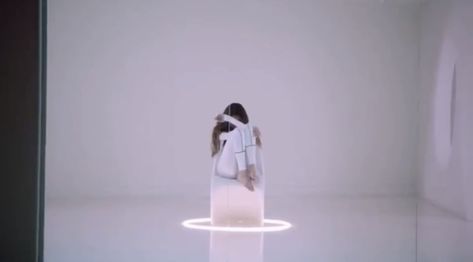 Dear Society Madison Beer, Spice Video, Skylar Stecker, Dear Society, Video Mood, Jordyn Jones, Life Support, Prop Styling, Madison Beer