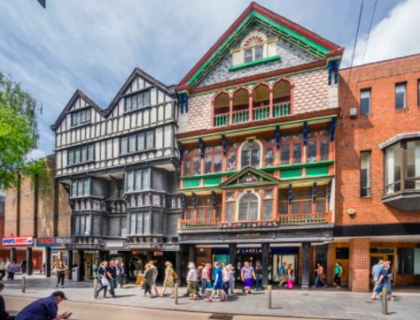 7 reasons why Exeter is a fantastic place to live | Metro News Exeter England, Seaside Shops, Exeter Devon, Visiting London, Visit Uk, Devon Uk, Visiting England, Travel England, Place To Live