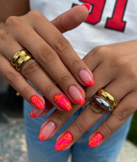 58 Summer Nail Art Designs We've Bookmarked - Beauty Bay Edited Summery Nails, Vibrant Nails, Bright Nails, Summer Acrylic Nails, Oval Nails, Neon Nails, Orange Nails, Hot Nails, Beauty Nail