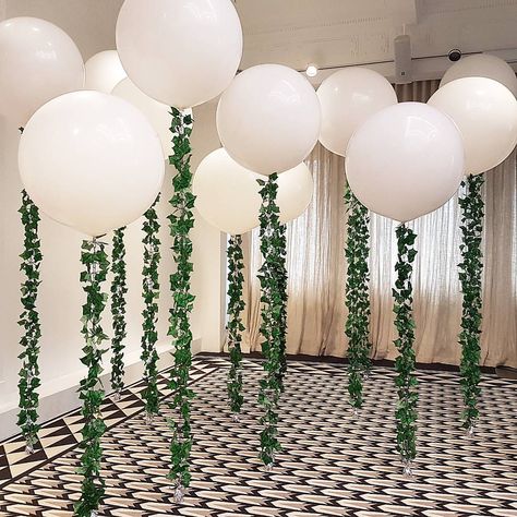 Dreamy....🌿 #partysplendour #balloons #balloonssydney #sydneyballoons #jumboballoons #jumbovineballoons #whiteballoons #beautifulballoons Jumbo Balloons, Fiesta Tropical, Shower Inspiration, Baby Shower Inspiration, Greenery Garland, White Balloons, Wedding Decor Elegant, Wedding Balloons, Greenery Wedding