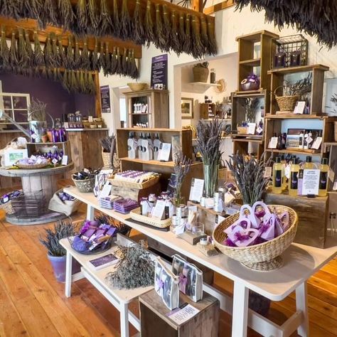 Lavender Display Ideas, Lavender Store Design, Herbal Shop Interior, Apothecary Retail Design, French Soap Display, Essential Oil Retail Display, Creative Retail Display, Zero Waste Grocery Store, Herbal Store