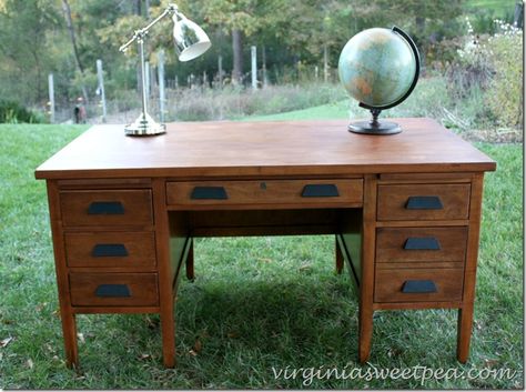 An antique teacher's desk found at Goodwill for $25 gets a makeover. What a difference some TLC makes! virginiasweetpea.com Refinishing Desk, Antique Desk Office, Wood Desk Makeover, Teacher Desks, Desk Makeover Diy, Desk Redo, Vintage Teacher, Antique Desks, Teacher's Desk